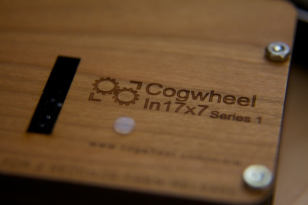 Cogwheel IN-17 Nixie Clock