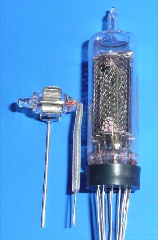 IN-16 Nixie Thermometer