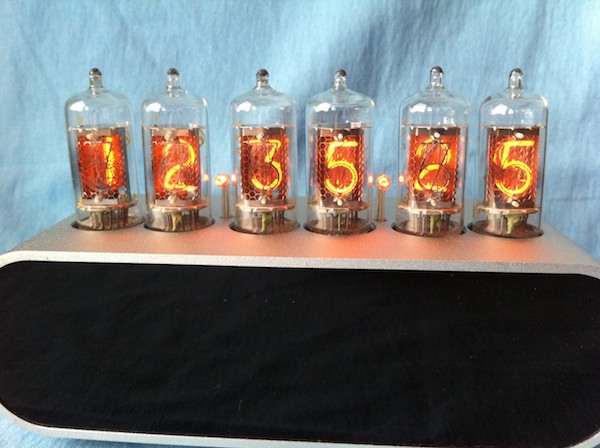 RFT Z5700M Nixie Clock