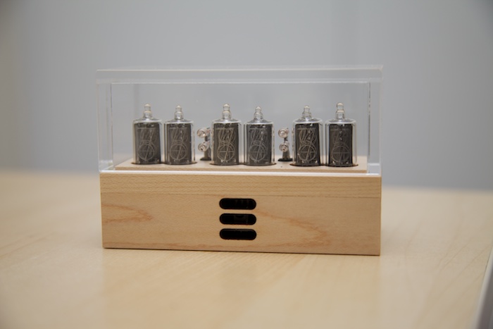 6 digit wood nixie clock