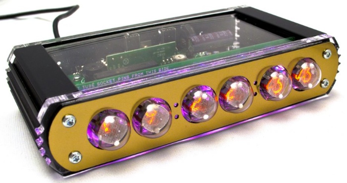 Laura Nixie Clock