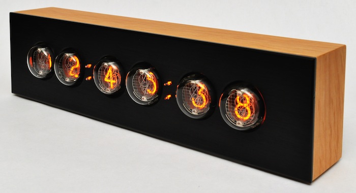 Black'n'Wood Nixie Clock